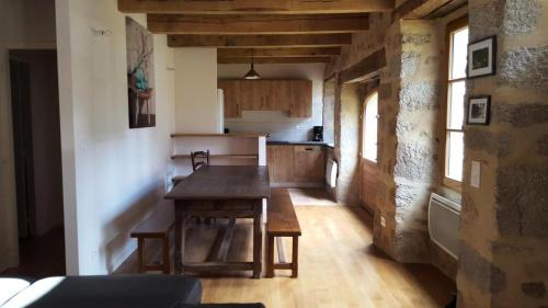 Saint-Angel Apartamento | Gîte de France Maison raymond 3 épis - Gîte de France 12 personnes MAE-9804