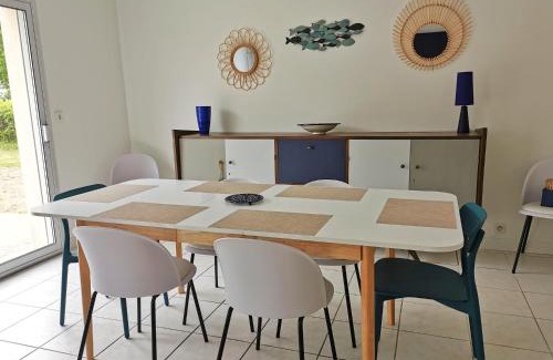 Ploulech Casa | Gîte de Kerninon Maison spacieuse et lumineuse