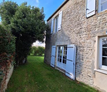 Trevieres Casa | Gîte de L'Aure proche Plages Omaha Beach