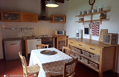Neuvy-Grandchamp Casa | Vrbo Property