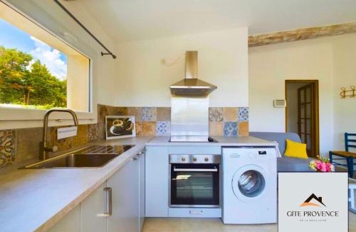Paluds de Noves Apartamento | Gîte de la Draillette