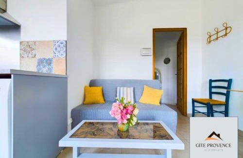 Paluds de Noves Apartamento | Gîte de la Draillette