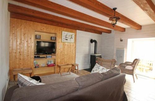Saulxures-sur-Moselotte Casa | Gîte de montagne rénové avec poêle à bois - Saulxures-sur-Moselotte - FR-1-589-237