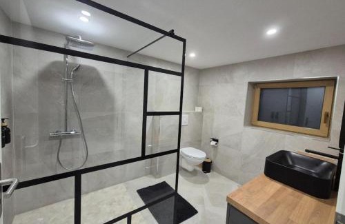 Landser Chalet De Esquí | Gîte du Château - Jaccuzzi