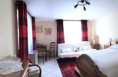 Dabo Cama Y Desayuno | Gîte et chambre d'hôtes La Petite Source