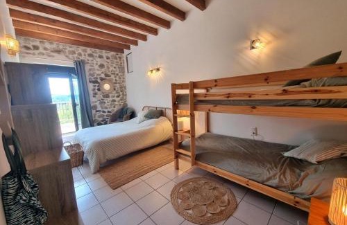 Virigneux Casa | Gîte Familial à Virigneux - Animaux Bienvenus - FR-1-496-326