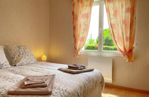 Valencisse Casa | Gîte familial et chaleureux avec jardin clos, garage, et proche de Blois, animaux bienvenus - FR-1-491-446