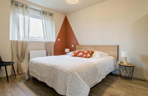 Nort-sur-Erdre Casa | Gîte Familial Rénové, Proche Canal, Terrasse, Jardin, et Verger Commun, à 20 km de Nantes - FR-1-306-1262