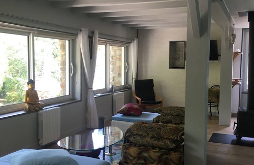 Gesvres Otro | Gîte in an artist's house: Lilium Sauvagere in Gesvres