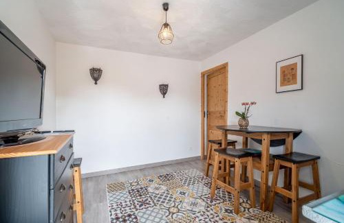 Lespignan Apartamento | Gîte indépendant l'Orchidée