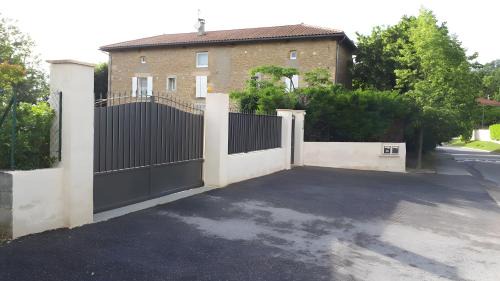 Chatuzange-le-Goubet Casa | Gîte La Ferme De Musan