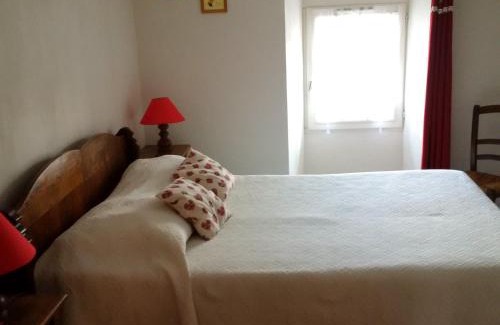Saint-Pal-de-Chalencon Casa | Gîte LA GRANGE du Vialaron