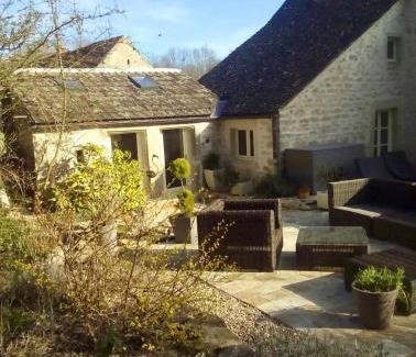 Ladoix-Serrigny Casa | Gîte Laure et Henri