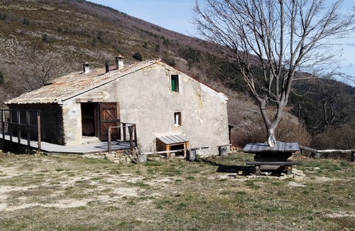 Castellet-les-Sausses Casa | Gîte le berger, ecological, solar, nature