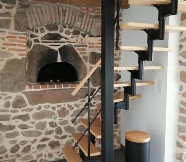 Montmelard Casa | Gîte Le four à pain avec SPA