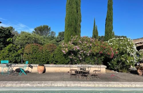 Eygalieres Apartamento | Gîte Les Alpilles