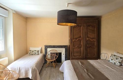 Polisy Casa | Gîte Les Treilles