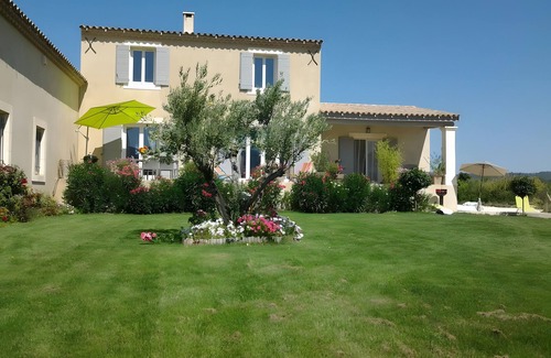 Cabrieres-d'Avignon Casa | Gîte Lisianthus - Gîte Le Petit Luberon
