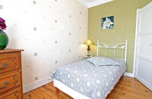 Champosoult Casa | Gîte Rénové avec Jardin Clôturé et WIFI en Normandie - FR-1-497-27