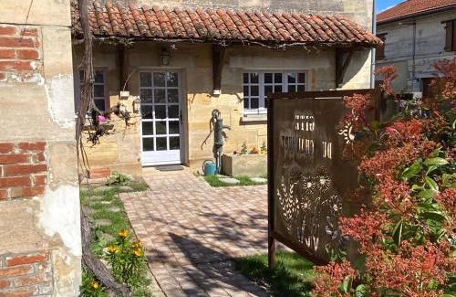 Contrisson Casa | Gîte rénové avec jardin clos, cheminée et baby-foot à Contrisson, proche du Lac du Der. - FR-1-585-16