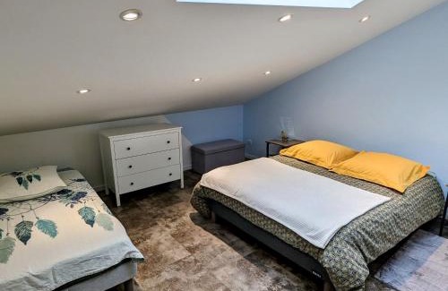 Pierrefitte-sur-Aire Casa | Gîte rénové avec terrasse ensoleillée et parking à Pierrefitte-sur-Aire - FR-1-585-136