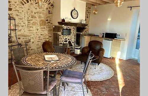 Chatel-Guyon Apartamento | Gîte romantique dans maison vigneronne