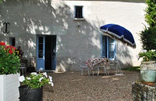 Blere Casa | Gîte rural rénové 3 niveaux, jardin privatif, équipements loisirs, draps inclus, cheminée, WiFi - FR-1-381-475