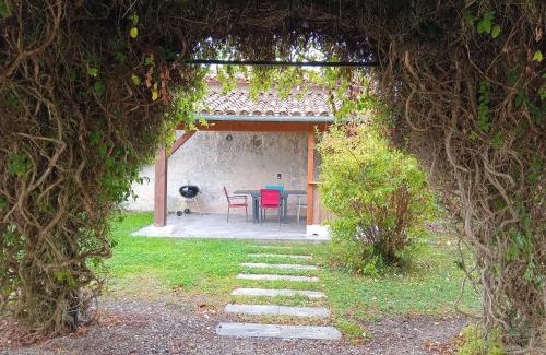 Barbaste Casa | Gîte Seringa - Maison en pleine campagne - 5 minutes centre équestre