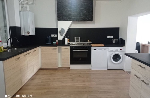 Gravelines Casa | Gîte Situé à 1 km de la Centrale Nucléaire.. Tout Confort, Proximité Commerce