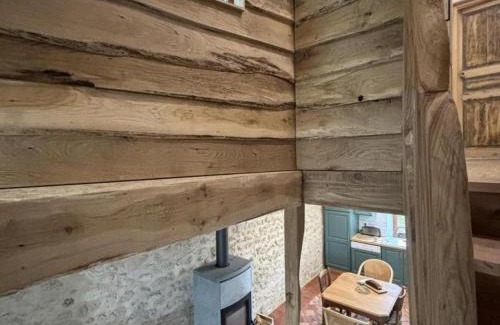 Chavroches Casa | Gîte spacieux à Chavroches, nature & animaux admis - FR-1-489-574