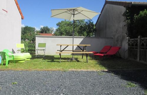 Molinet Casa | Gîte tout confort à Molinet, climatisé, avec cour close et proche de la Voie Verte ! - FR-1-489-253