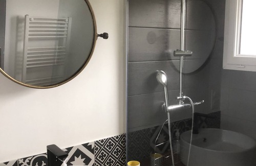 Theix-Noyalo Casa | Gîte Tout Confort Jacuzzi Privé