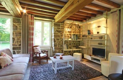 Les Monts-d'Andaine Casa | Gîte Traditionnel en Normandie avec WIFI et Animaux Acceptés - FR-1-497-121