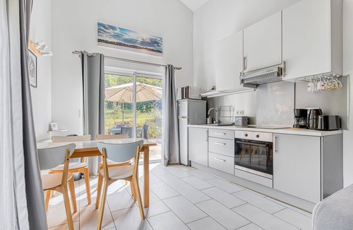 Baron Casa | Gîte Tulipier - La Grange aux Arbres