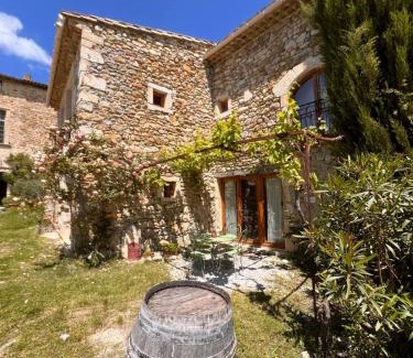 Roche-Saint-Secret Casa | Gîtes du Château d'Alençon