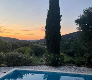 Saint-Andre-de-Roquepertuis Casa | Gîtes du Clos Cèze Art