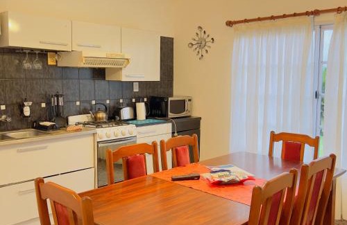 Villa Ángela Casa | G4 HERMOSA CASA 2 DORMITORIOS en Villa Ángela