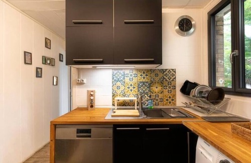 Adamville Casa | Gaia House, Urban Oasis, RER A, Paris in 20min