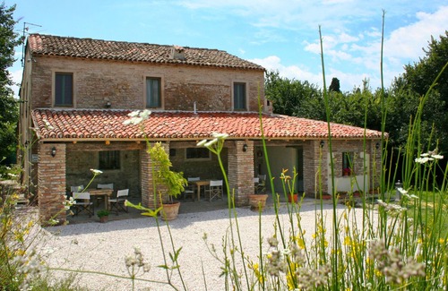 Granarola Apartamento | Casamare Gabicce by Interhome