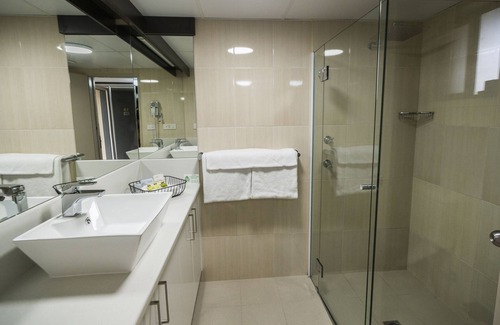 West Gosford Hotel | Galaxy Motel