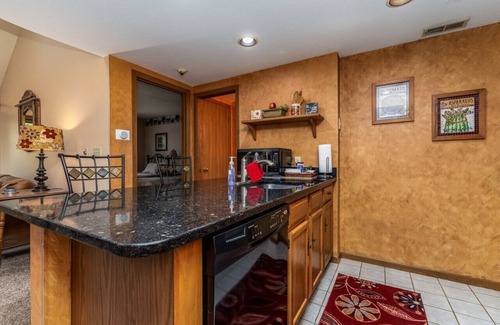 The Galena Territory Casa | Galena Oak Getaway near Shopping, Golfing, Hiking