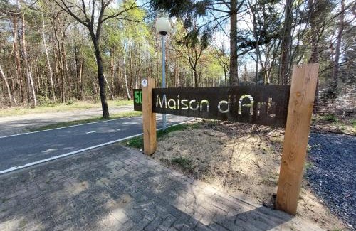 Malden Casa | Galerie Maison d'Art loft