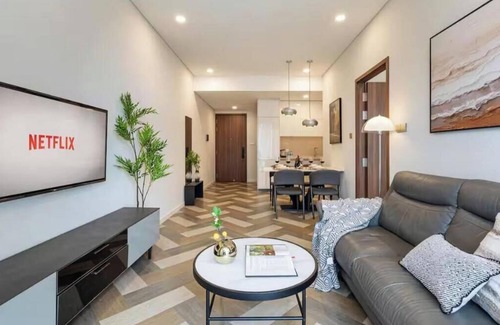 Ben Nghe Apartamento | Galleria New Collection By TrueStay w/ Pool & Gym