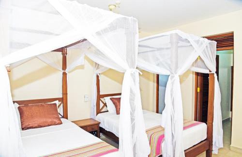 Galu Beach Apartamento | Galu Gardens Apartments Diani Beach