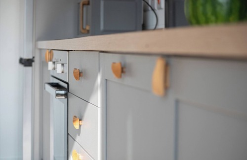 Dwyran Cabaña | Galwad y Mor