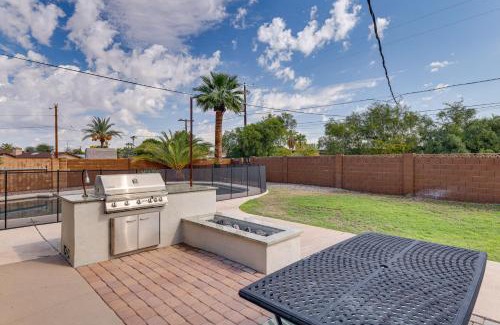 Paradise Valley Village Casa | Game Room, Family-Friendly Yard! Gem in Phoenix