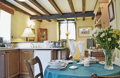 Llangadog Cabaña | Gamekeepers Cottage - HW7729