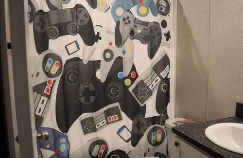 Deerfield Cama Y Desayuno | GamerBnB, relive all of video game history in the comfort of a bed & breakfast.