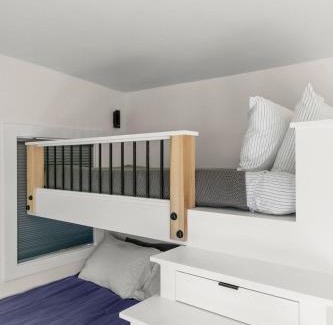 Buzzards Bay Casa | GameWall! Built in Bunks! Pet&Kid Friendly! Just Steps to the Sand!
