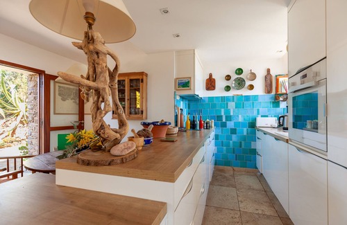 Cap Benat Casa | FINCA PRIVADA GAOU BENAT, MUY BONITA CASA FRENTE AL MAR, CALMA NATURALEZA SOL